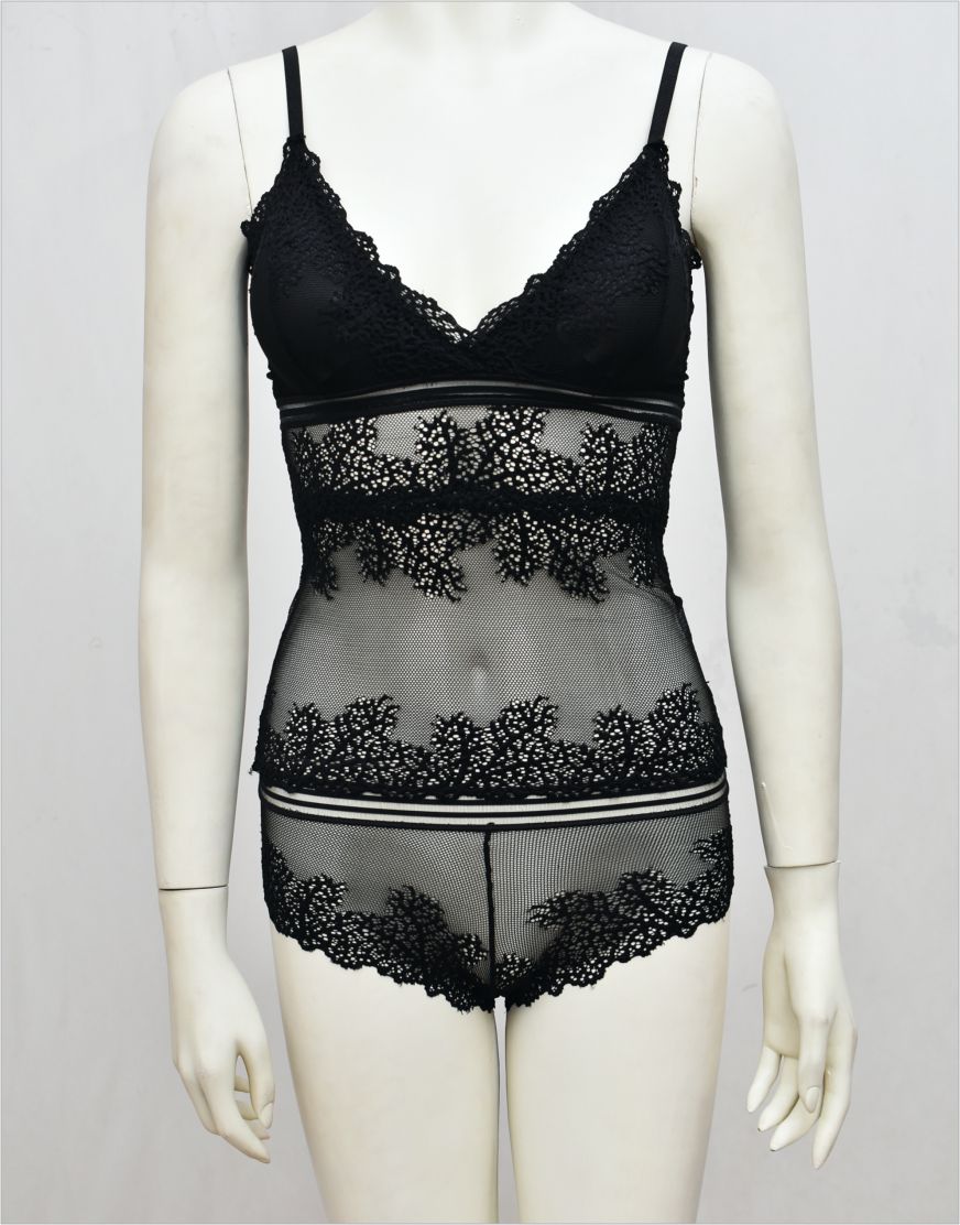 Stylish Body Hugging See-through Net Cami Set