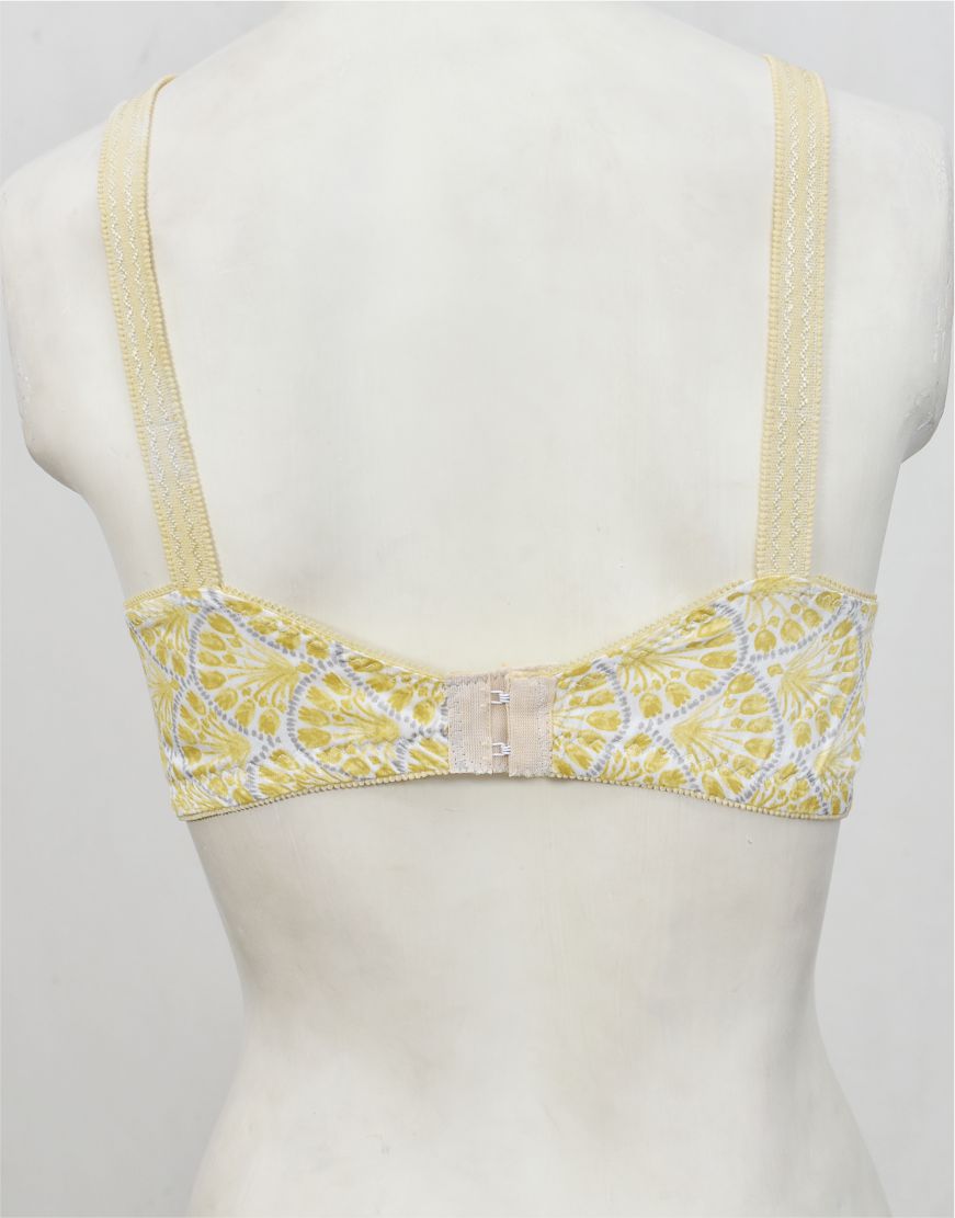 Pack of 3 Random Prints Woven Fabric Bras FN164 (Non-Padded, Non Wired)