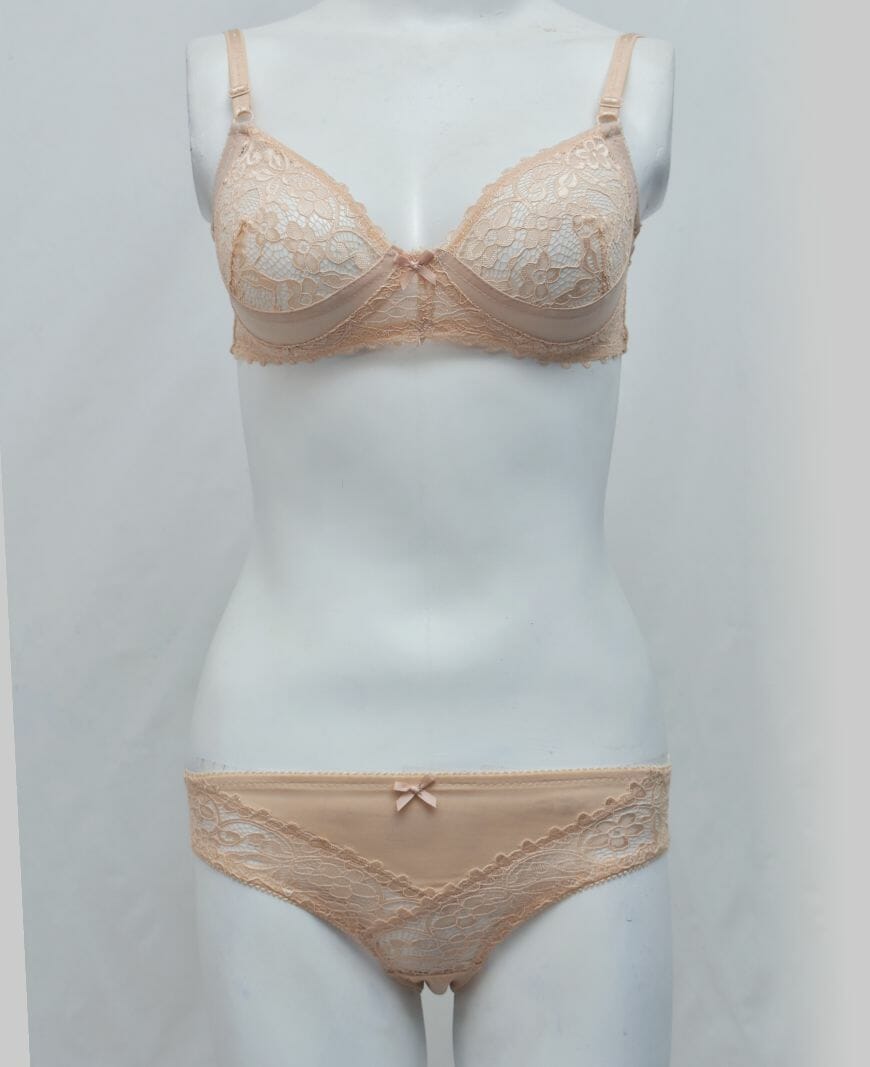 Laika Christina Set